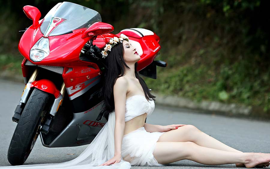 Beautiful girls and motorcycles in Semarang